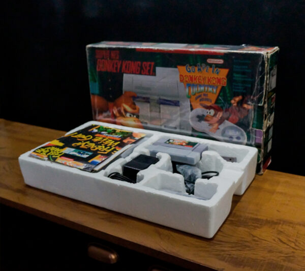 Super Nintendo Donkey Kong Set - Image 7